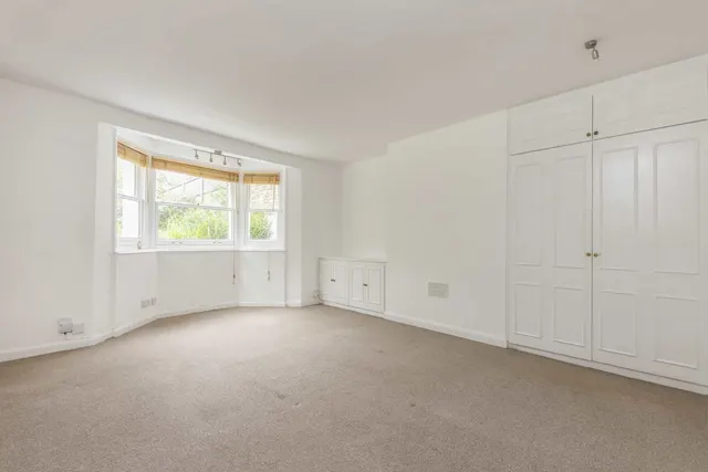Wimbledon Park Road, SW18, photo 3