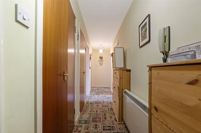 Photo 2 — Graham Place, DUNDEE, Angus, DD4