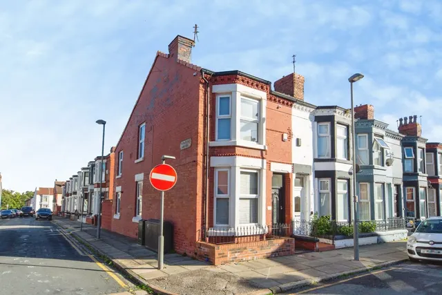 Cowley Road, Liverpool, L4, photo 2