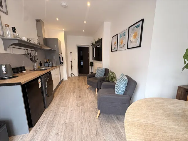 Hamilton Street, Stalybridge, SK15, photo 3