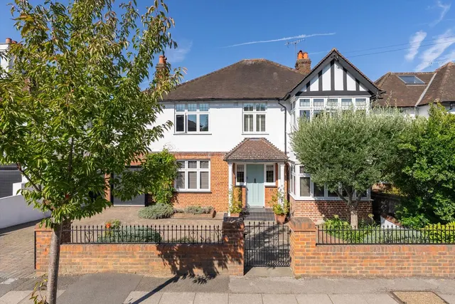 Ernle Road, Wimbledon, SW20, photo 1