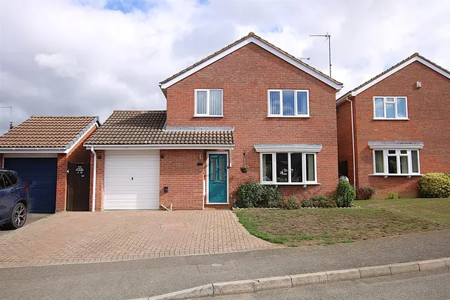 Crownsmead, West Hunsbury, photo 1