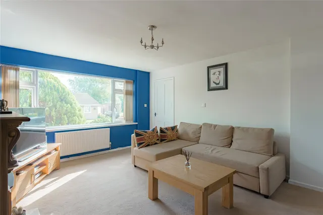 Chepstow Avenue, Guilsfield, SY21, photo 2