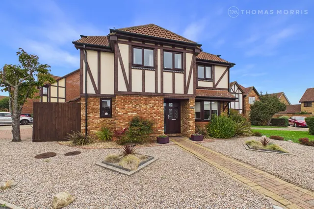Owl Way, Hartford, PE29, photo 1