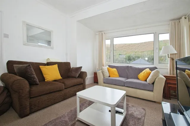 Villiers Road, Port Talbot, SA13, photo 2
