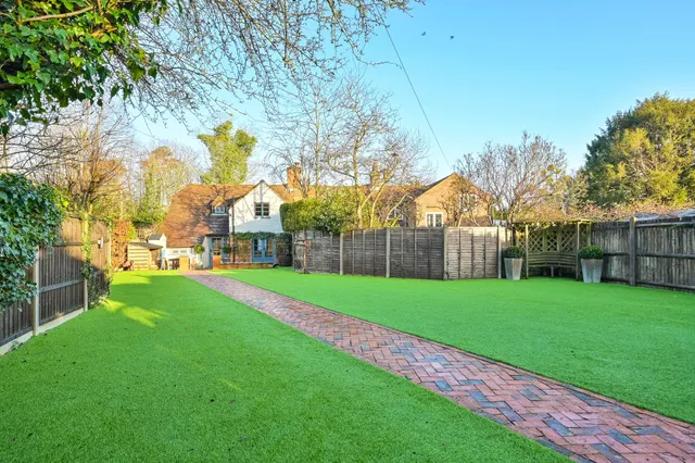 Photo 2 — Hillier Cottage, The Street, Guildford