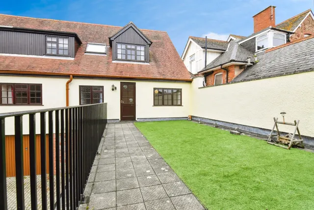 Bancks Street, Minehead, TA24, photo 2