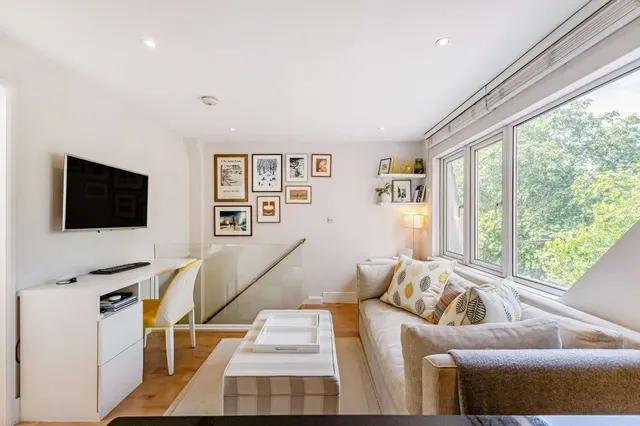 New Kings Road, Fulham, London, SW6 4SL, photo 1