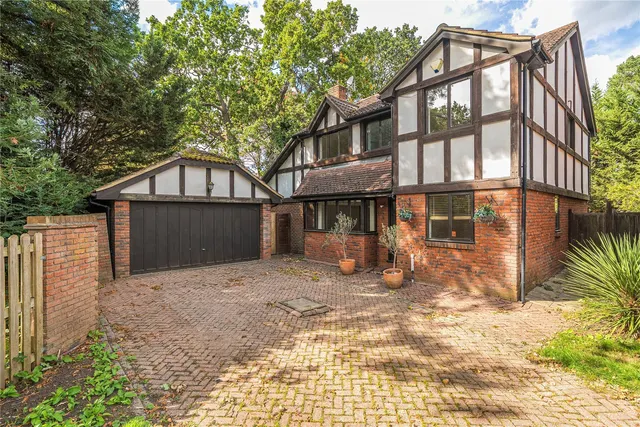 Fyfield Close, Bromley, BR2, photo 1