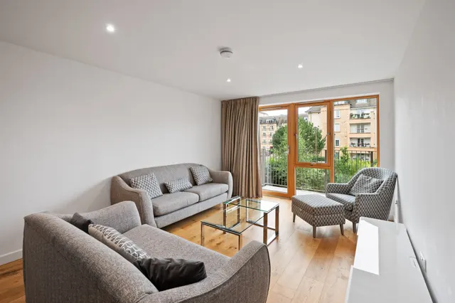 Hughes Close, Canonmills, EH7, photo 2