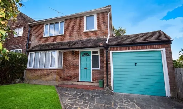 Grosvenor Road, Epsom, KT18, photo 1