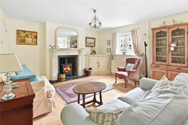 School Lane, Tiddington, CV37, photo 2