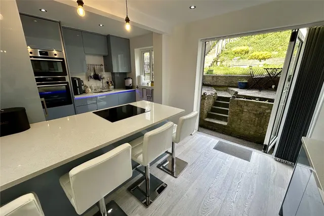 Armitage Road, Milnsbridge, HD3, photo 1