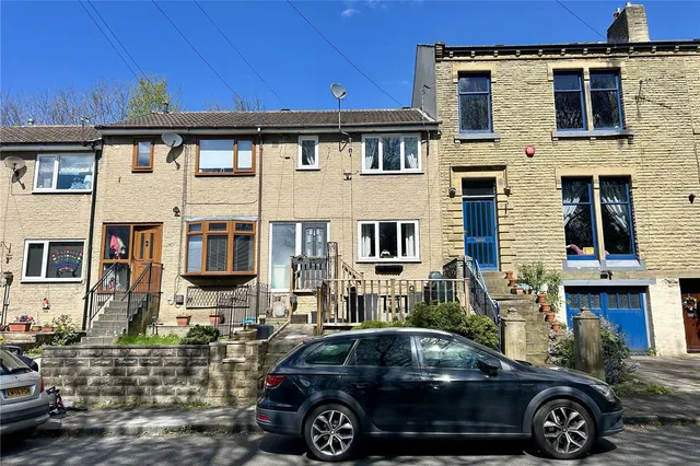 Armitage Road, Milnsbridge, HD3, photo 2