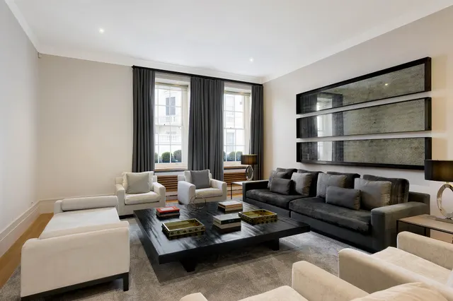 Photo 2 — Chesham Street, Belgravia, London