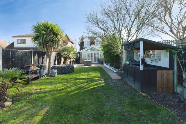 Photo 2 — Lambs Lane South, Rainham