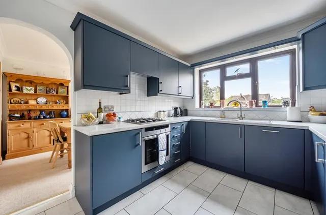 Petrel Close, Wokingham, RG41, photo 2