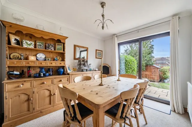 Petrel Close, Wokingham, RG41, photo 3