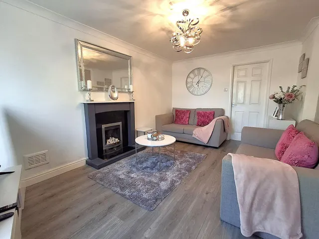Rochester Court, Bourne, PE10, photo 2