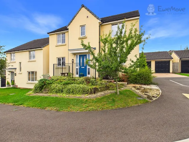 Ash Drive, South Molton, EX36, photo 1