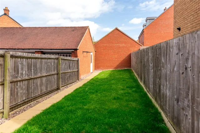 Constance Street, Buckingham, MK18, photo 3