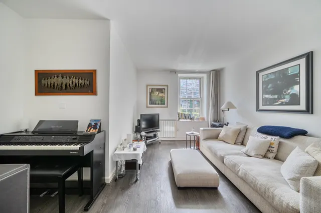 12 Cheylesmore House, Ebury Bridge Road, London, photo 1