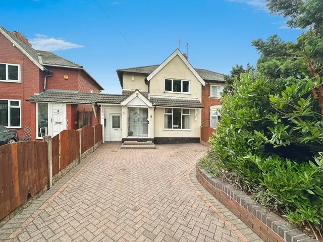 Walker Road, Bloxwich, WS3, photo 1