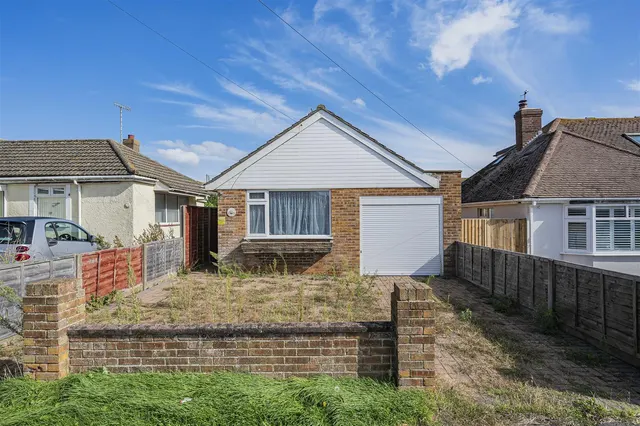 Malines Avenue, Peacehaven, photo 1