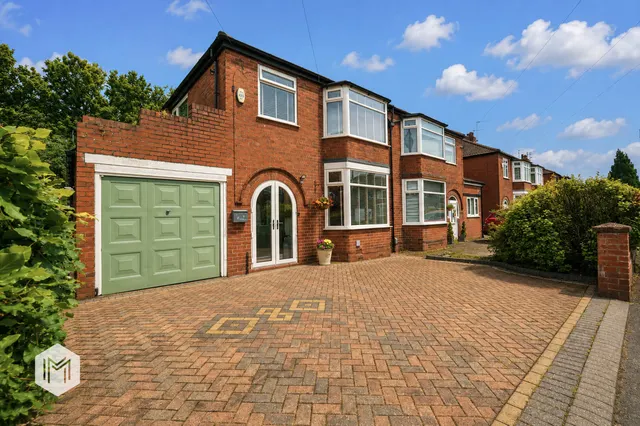 Kingsway, Worsley, Manchester, M28 7DE, photo 1
