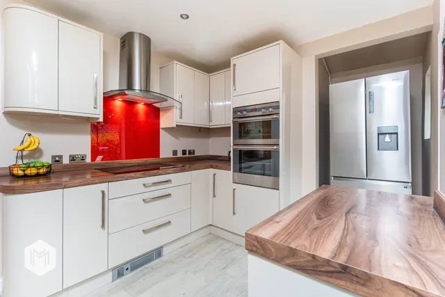 Photo 3 — Kingsway, Worsley, Manchester, M28 7DE