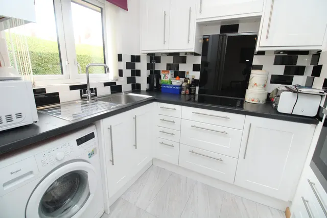 Photo 2 — Montgomery Court, Bedford, 50 Walcourt Road, MK42 8SY
