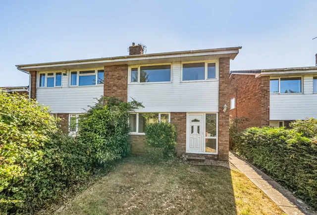 Nightingale Gardens, Somerset, Nailsea, BS48 2BH, photo 1