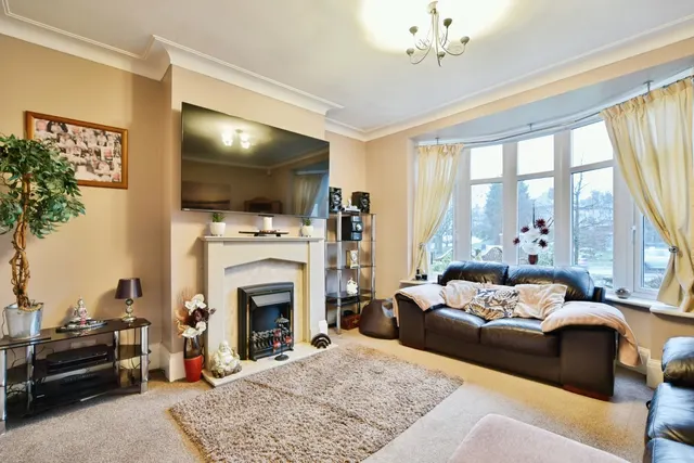 Photo 2 — Herries Road, SHEFFIELD, South Yorkshire, S5