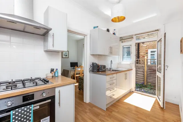 Ashleigh Road, Mortlake, SW14, photo 2