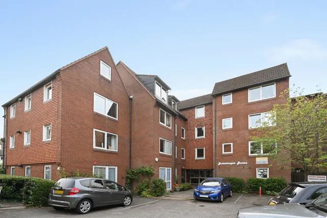 Oakdene Close, Pinner, HA5, photo 1