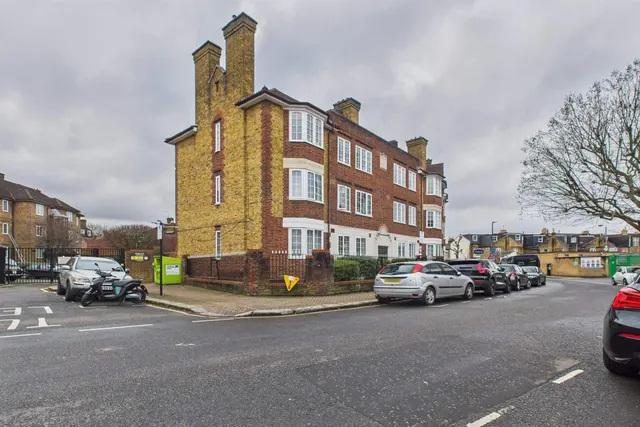 London Court, Frogmore, London, SW18 1HH, photo 1