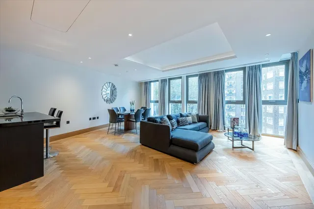 John Islip Street, London, SW1P, photo 1