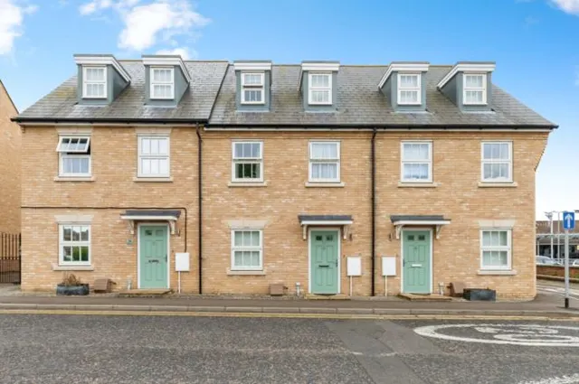 Bonds Lane, Biggleswade, SG18, photo 1