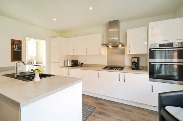 Barbel Drive, Shirley, B90, photo 2