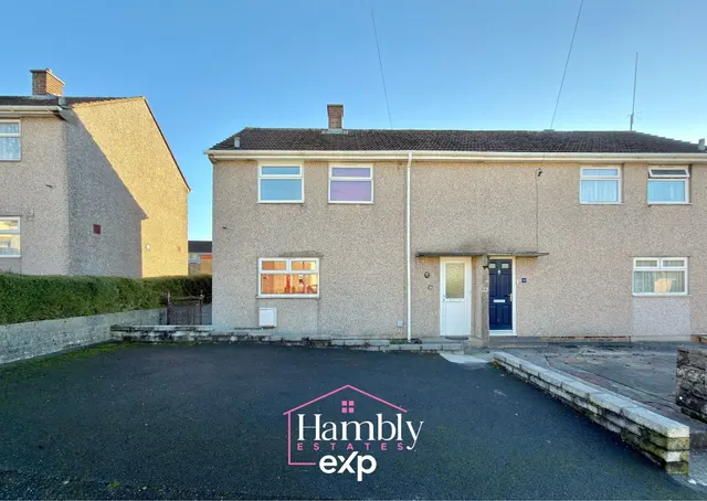 Russell Terrace, Carmarthen, photo 1