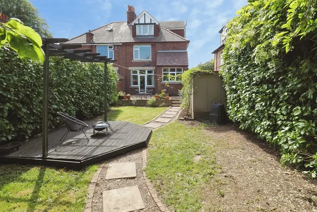 Photo 2 — Russell Drive, Wollaton, Nottingham, NG8