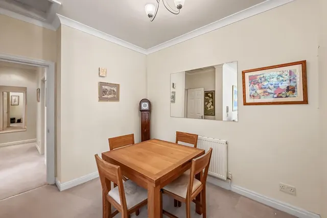 St. Margarets Road, Bowdon, WA14, photo 3