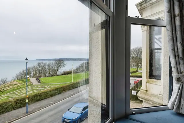 The Crescent, Filey, YO14, photo 2