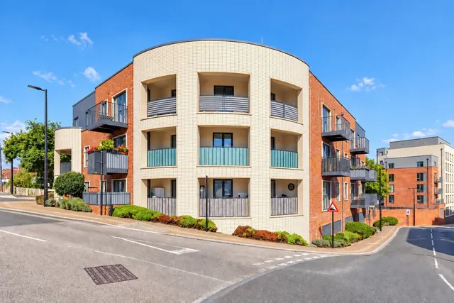 Rutland Street, High Wycombe, HP11, photo 1
