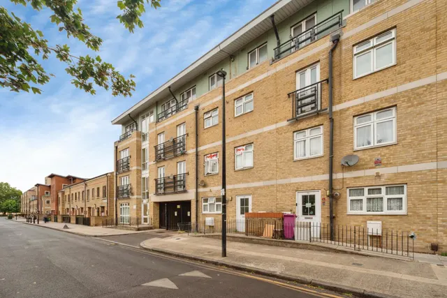Broomfield Street, London, E14, photo 2