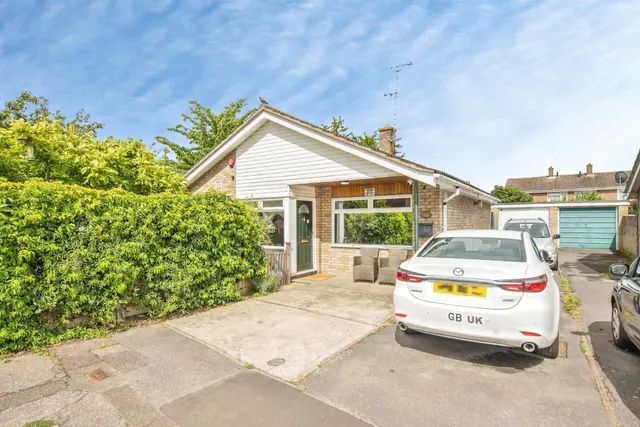 Salary Close, Parsons Heath, COLCHESTER, photo 1