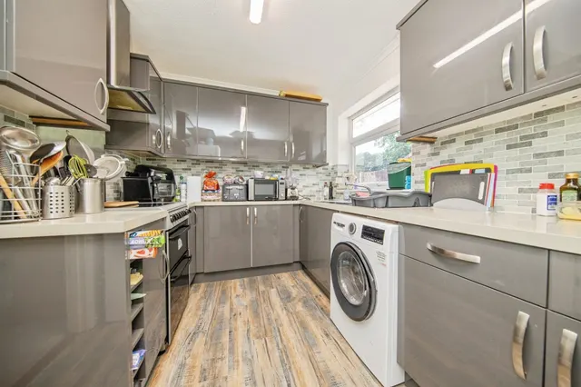 Photo 3 — Salary Close, Parsons Heath, COLCHESTER