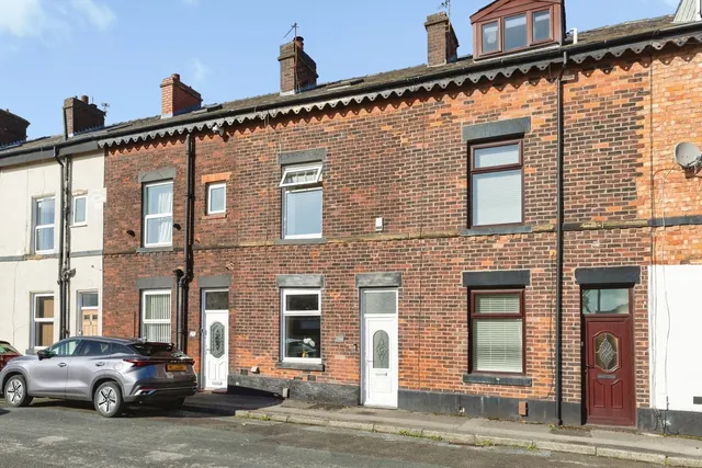 Higher Dean Street, Radcliffe, M26, photo 1