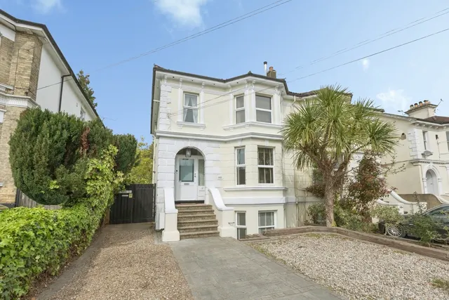 Upper Grosvenor Road, Tunbridge Wells, TN1, photo 2