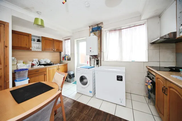 Connaught Road, Luton, LU4, photo 2